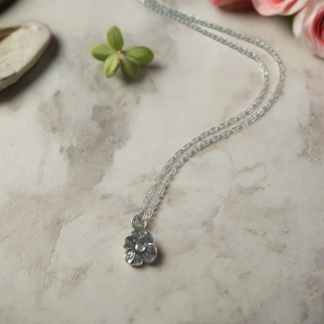 One Flower Necklace
